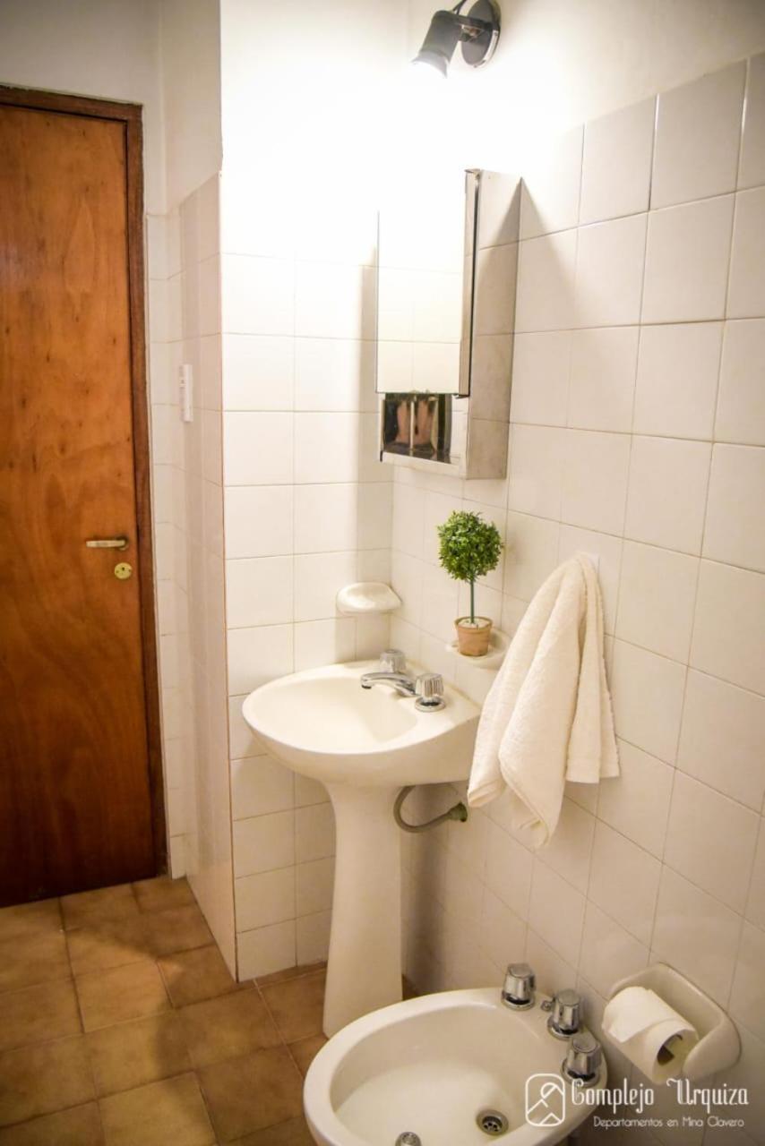 Complejo Urquiza Departamentos Apartment Mina Clavero Ngoại thất bức ảnh