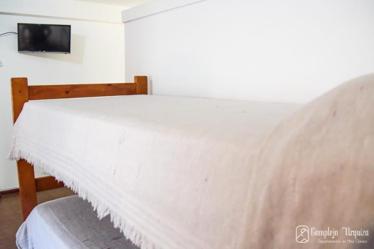 Complejo Urquiza Departamentos Apartment Mina Clavero Ngoại thất bức ảnh
